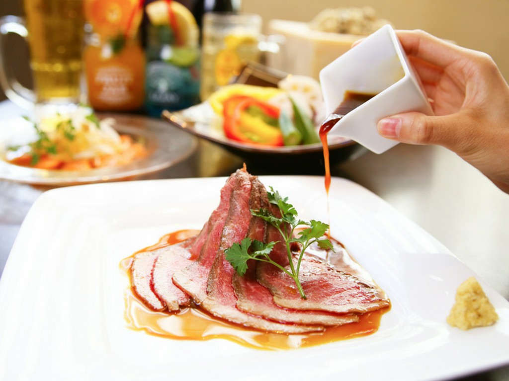 忘年会でもKICHIRIを。豪華な食材が入ったコースもご用意。