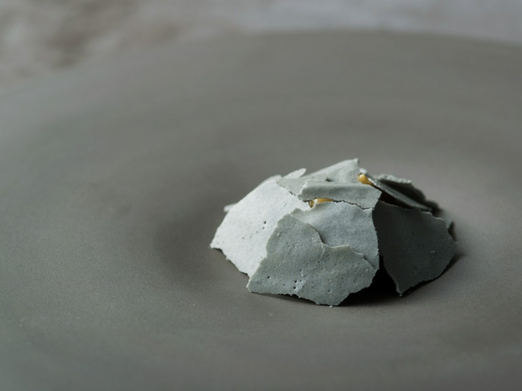 鰯　尾崎牛　黒ニンニク ／ Sardins　Beef　Black Garlick