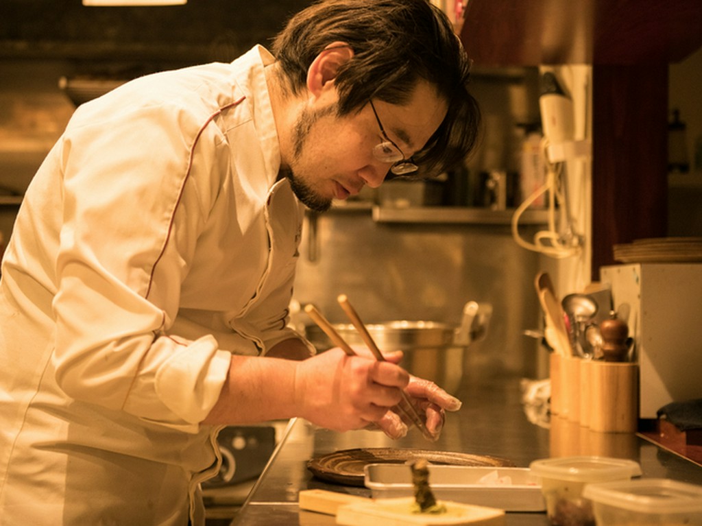 客数を限定することで食材にじっくりと向き合い調理