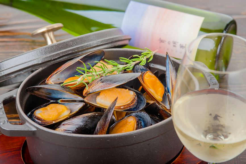 ムール貝の白ワイン蒸し