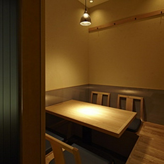 少人数で予約できる個室がある