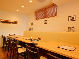 0006106077U1.jpg