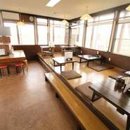 時は趣向を変えて、肩肘張らずに過ごせるママ会を開いてみては。美味しいラーメンを食べながら話に花を咲かせれば、日頃の疲れもきっと吹き飛ぶはず。座敷席があるので、小さなお子様連れでも気兼ねなく楽しめます。