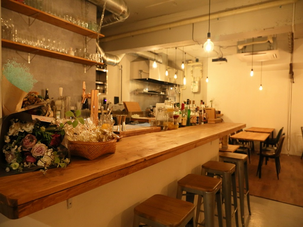 アットホームな店内。お一人様でも気軽にどうぞ