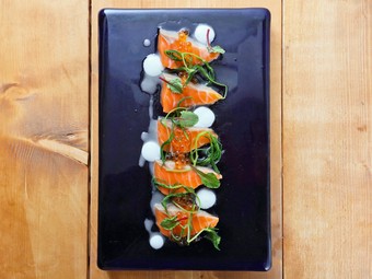 みやぎサーモンのカルパッチョ