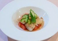 ＊その他、シェフおまかせオードブル盛り合わせなどランチ・ディナーのメニューよりお選び頂けます。ご予算、ご要望などお気軽にお問い合わせください。