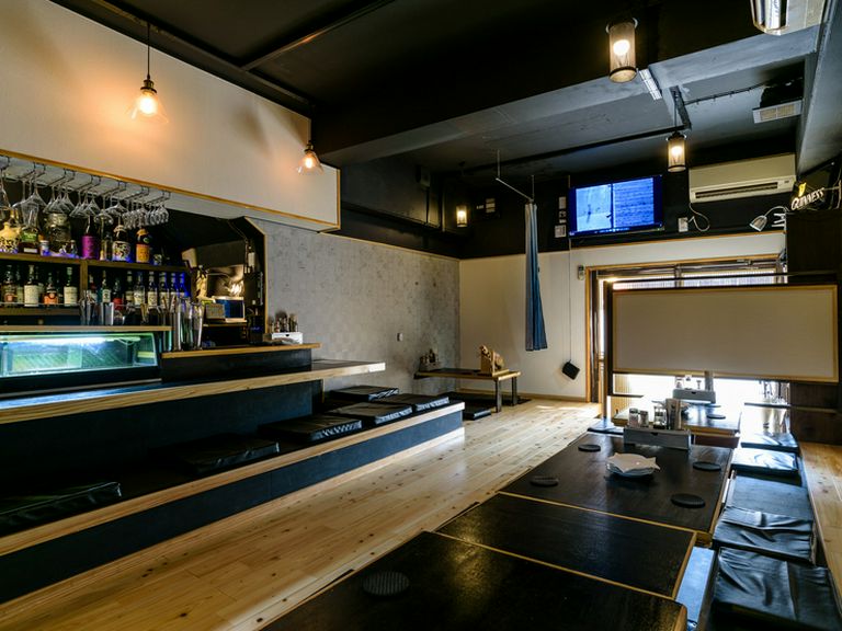 オシャレな店内で、友人や会社仲間との宴会やパーティーを