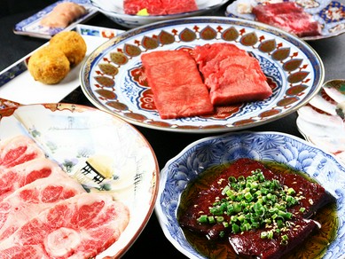 ふたりの時間を彩る、心地よい空間と美味しい料理