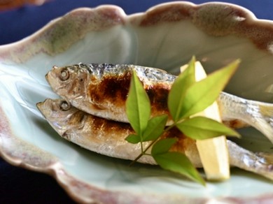魚の旨みを丸ごと味わう『ままかり揚げ』