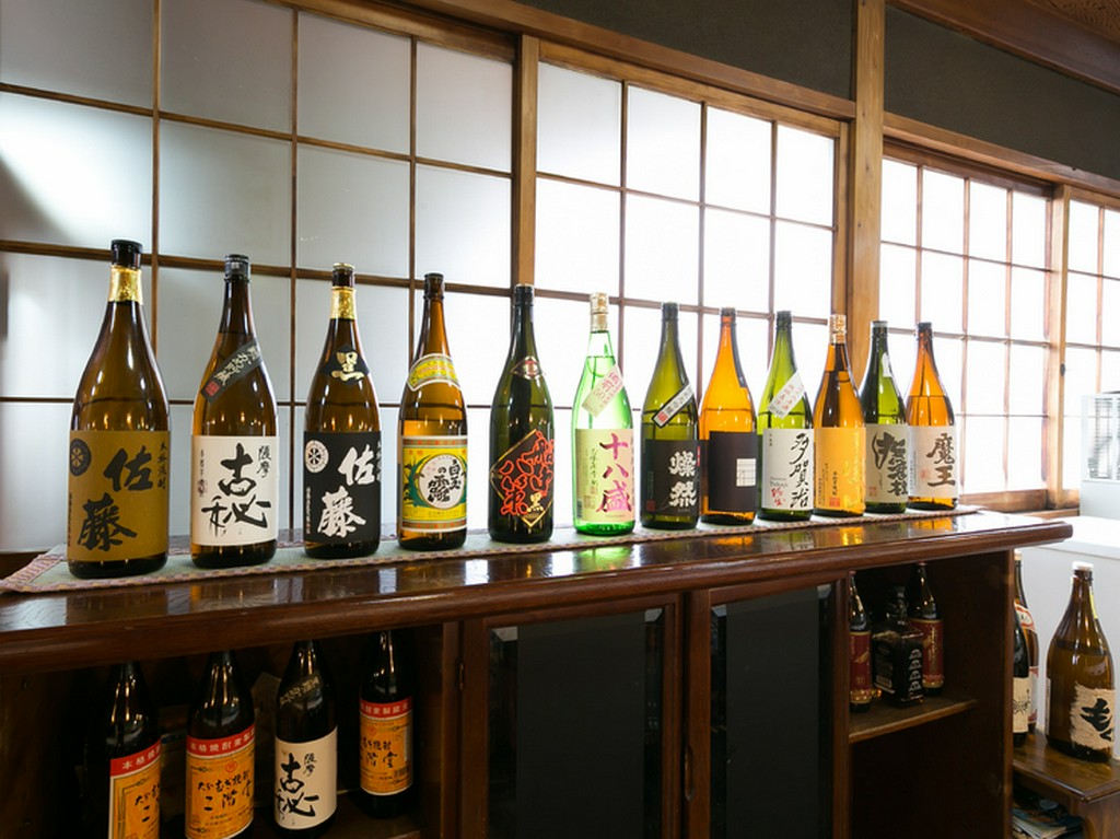 味の好みをお伺いしながらご提案。季節を感じる「お酒」