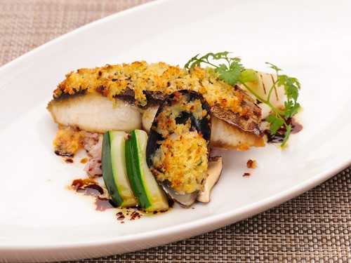 他にも旬の素材を使った料理がいっぱい。『本日の魚料理』