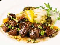 和風ガーリックソース（彩り野菜添え）