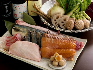 「無菌豚」「鮮魚」「野菜」、選り抜きの食材を用意