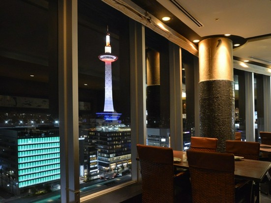 京都うまいもんとおばんざい市場小路ジェイアール京都伊勢丹 京都駅 居酒屋 のグルメ情報 ヒトサラ