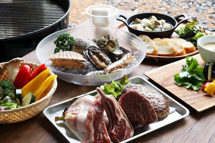 ☆bbQ☆さま専用 ちくらつなぐホテル】豪華海の幸がセットになった「贅沢