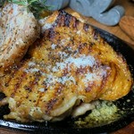 ・豚肩ロース
・グリルチキン
・鶏手羽先
・ウインナー
・厚切りベーコン
・野菜盛り
※ライスは追加オーダーになります