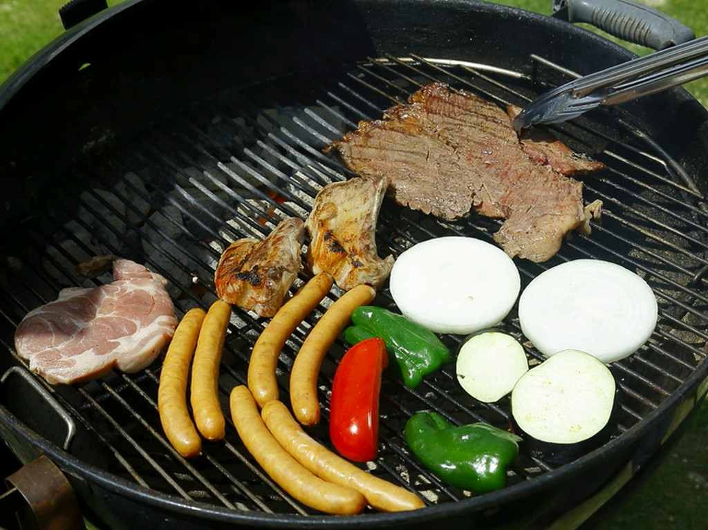 ※ライト・カジュアル・スペシャルプランはドリンク持ち込み料500円、または単品オーダーが必要となります