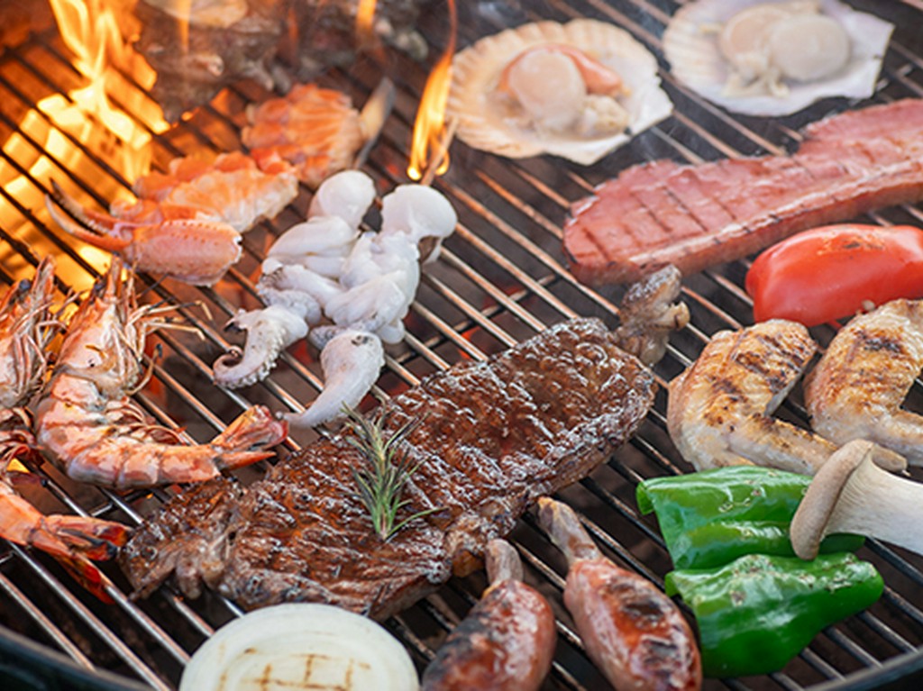 ※ライト・カジュアル・スペシャルプランはドリンク持ち込み料500円、または単品オーダーが必要となります