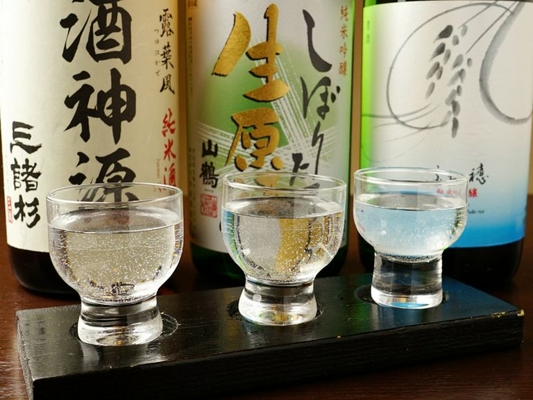 地元・奈良の地酒が勢ぞろい、料理をより引き立てる銘柄ばかり