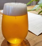100％Organic Hops & Malt 
有機原料100%使用
マスカットのような香りとフルーティーなホップを味わう、ふくよかでバランスのよい苦味が特徴のモルト感の強いオーガニックビール
有機麦芽、有機ホップ
※無添加です