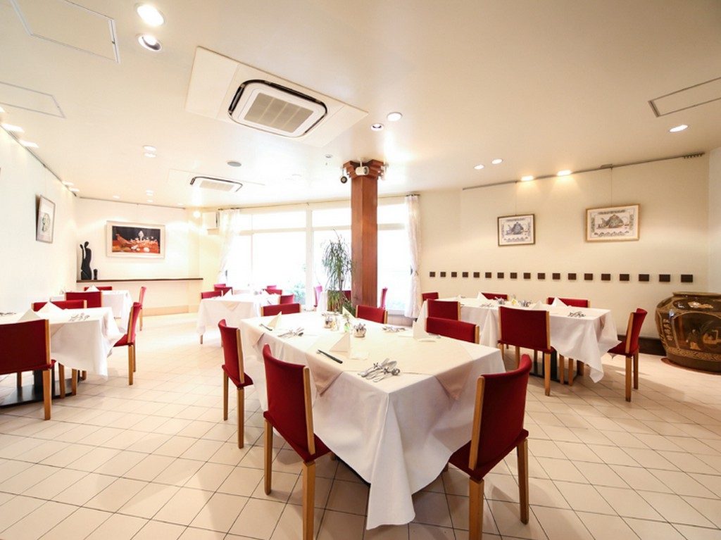 3世代で通う【神戸精養軒】。「あそこなら」という安心感