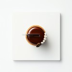 アン グランブレンドにノワゼットやショコラを組み合わせた、コーヒーを味わって頂くミニャルディーズ