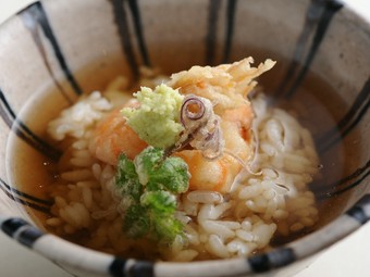 至福のひと品『奈良自然栽培　柿の葉茶の天茶』