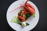 後からしっかりと辛味が追いかけてくる『ロブスターの四川風炒め』