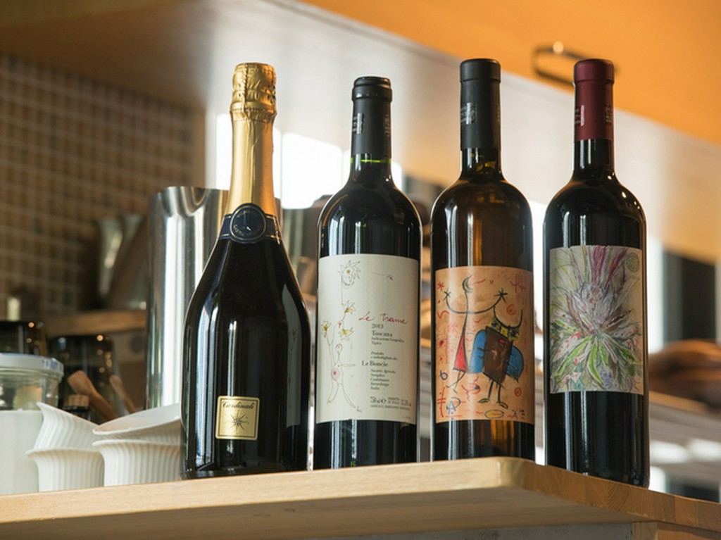ワインは一期一会が楽しい、イタリアの自然派を中心に用意