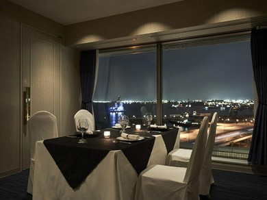 大切な方を招いての会食に使いたい、磨き抜かれた清廉さ