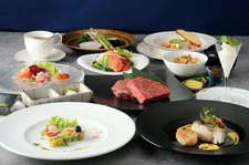 地元産の食材にこだわり厳選した季節替わりの美食コース