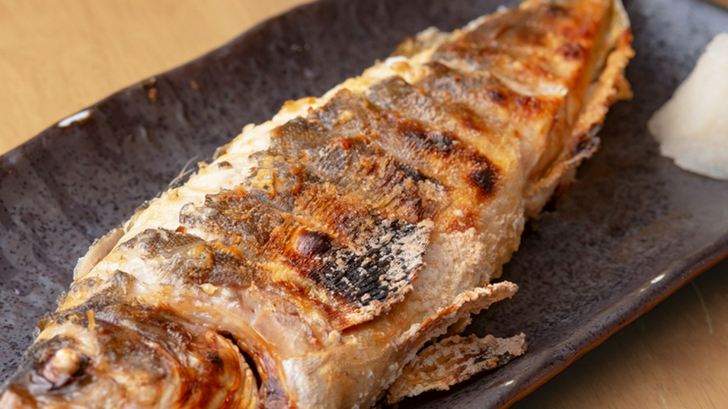 シンプルだからこそ、素材の質が際立つ『生ほっけ　一本焼き』