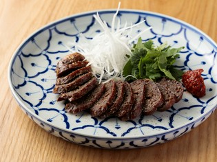 ジビエの旨みが凝縮した『鹿肉の腸詰め』