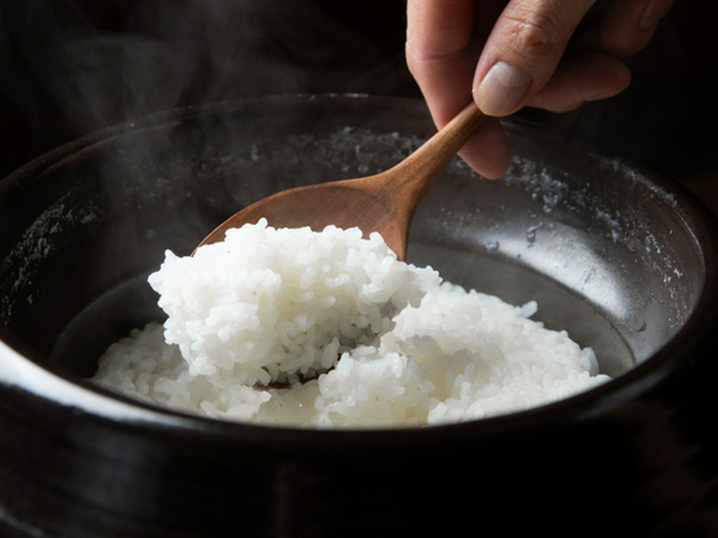信州白馬産コシヒカリの炊きたてご飯