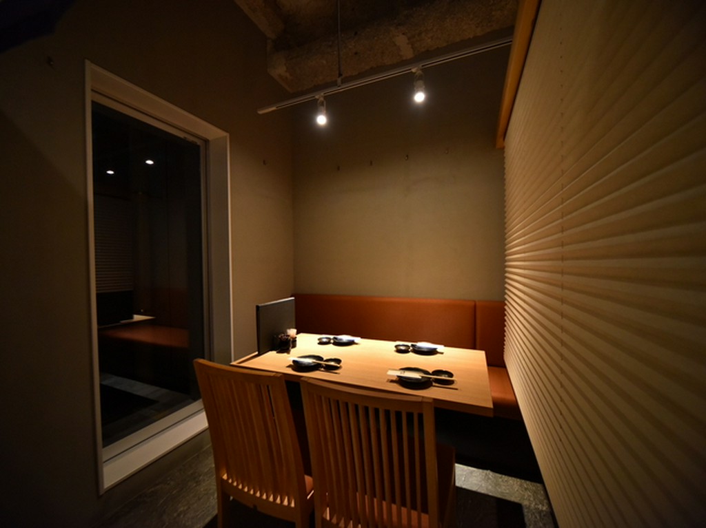 女子会に人気のモダン個室