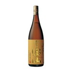 柑橘系の爽やかな香りとキレのいい口当たり。もろみを吟醸酒のように低温醗酵させた結果、何ともフルーティーな香り、グレープフルーツを思わせるきらびやかな香りが楽しめます。