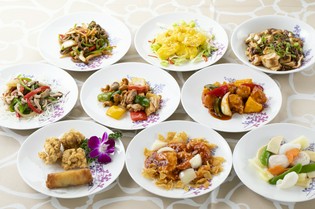 料理には、地元淡路島産の新鮮食材を中心に使用