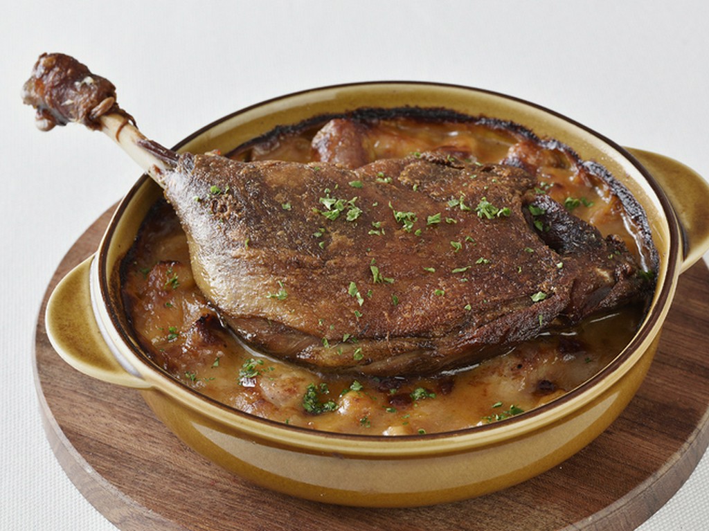 ワインによく合う、フランスの地方料理を味わう