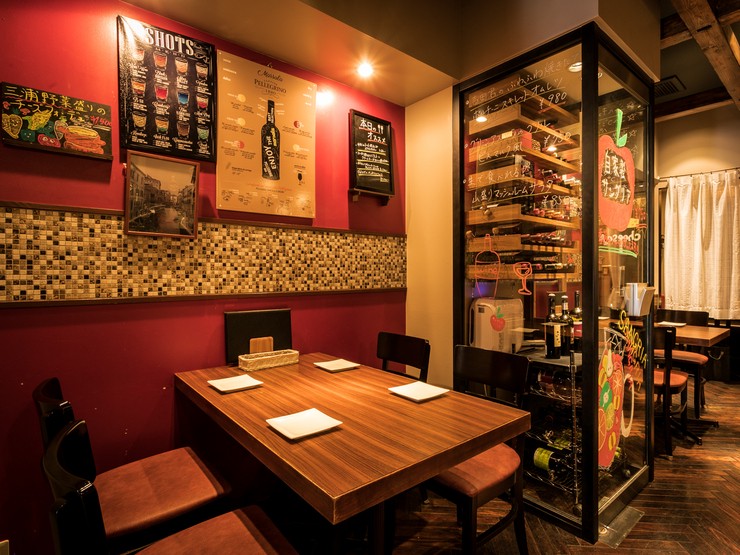 ぐりるやebisu 恵比寿 ダイニングバー の料理 店内写真 ヒトサラ