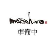 笑顔でのお出迎えやお見送りはやはりとても大切にしています。また素材の魅力を知った上で食べていただければよりおいしくなるとの思いから、スタッフ全員お客様に当店の鶏の良さを伝えられるようにしています。