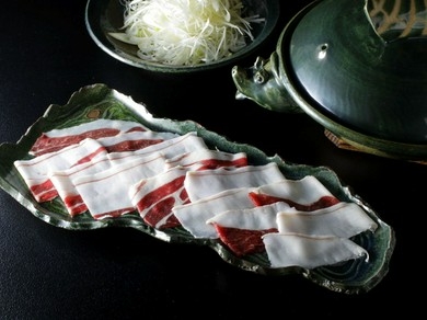 注目の作家物から、ユニークなオリジナル陶器まで様々