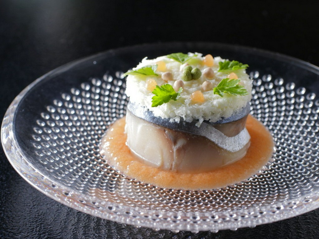 従来のイメージを覆す、味も香りも斬新な『鯖の熟れ鮓』