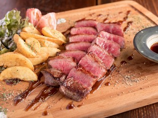 九州産の黒毛和牛を使ったステーキ