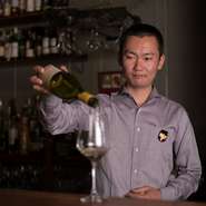 目配りと気配りを大切にし、お客様の心の声をしっかりキャッチするようにしています。また、できるだけお客様には、「すみませーん」と言わせないサービスや接客を心がけています。