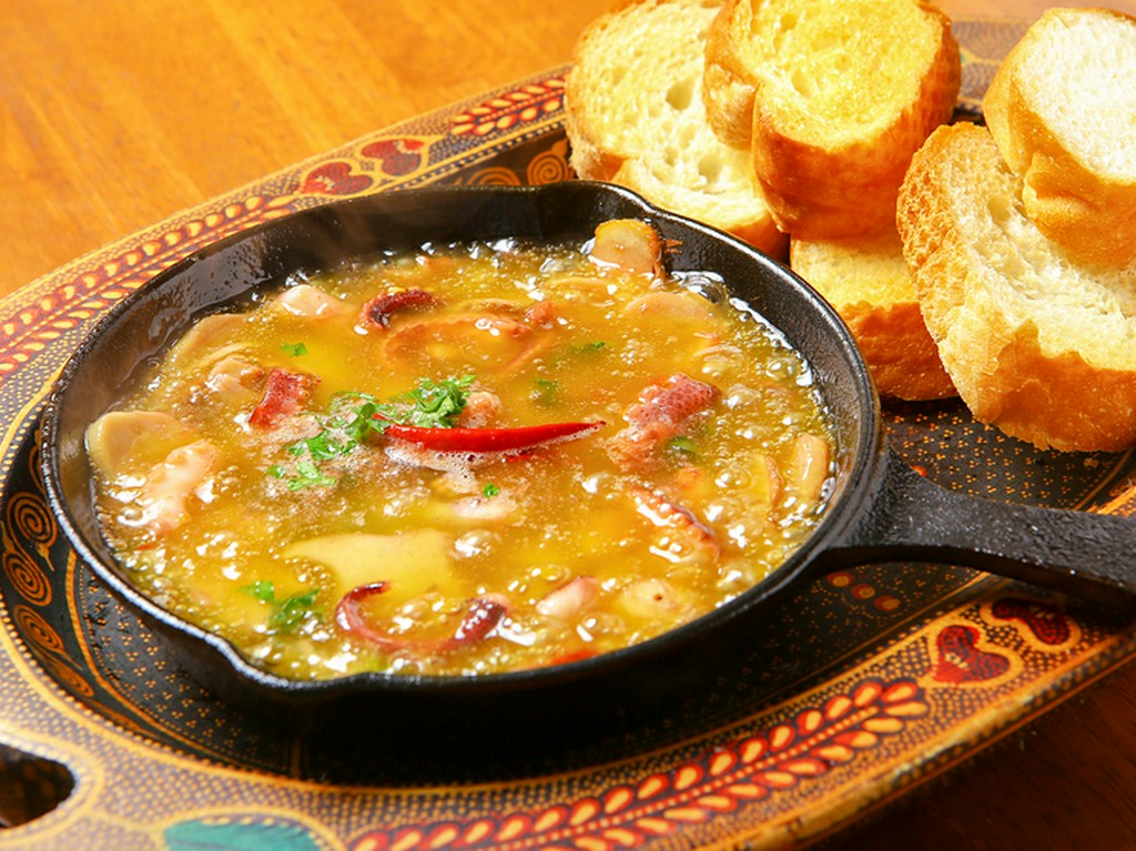 タコのアヒ－ジョ