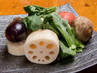 地元の「One」と「トモファームあゆみ」がつくる金沢の旬野菜