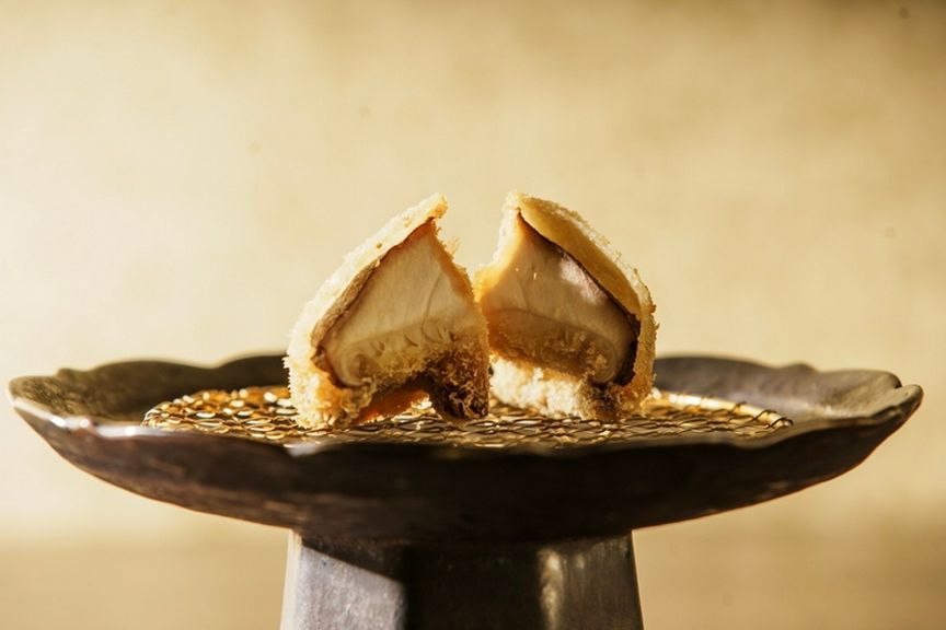 その時期の旬の食材を当店ならではのスタイルで提供