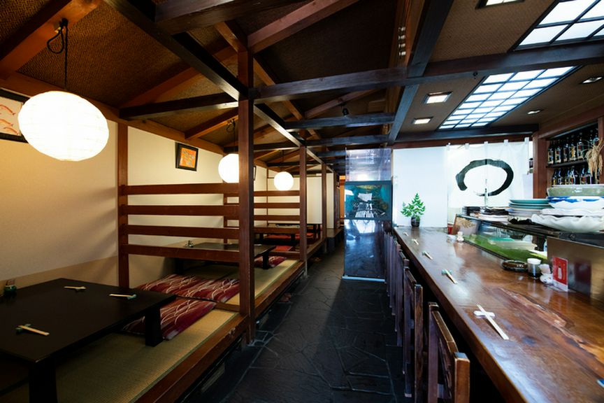 週末の家族が集まる外食は、【地もの魚料理 幸丸】がオススメ