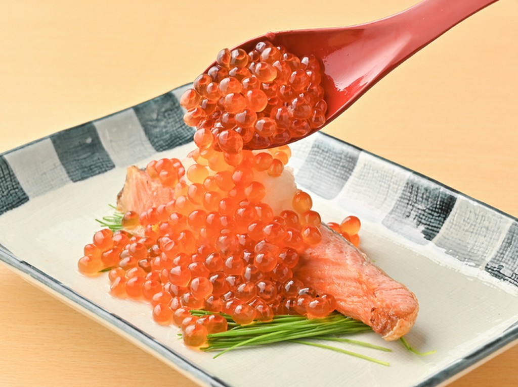 銀鮭のいくらおろしかけ