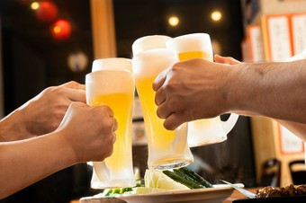 豊富なドリンクメニューで乾杯！